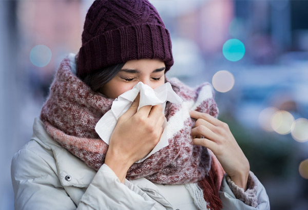 Nghẹt mũi khàn tiếng là triệu chứng cảnh báo cảm lạnh
